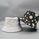 Sunscreen Daisy Embroidery Fisherman Hat