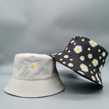 Sunscreen Daisy Embroidery Fisherman Hat